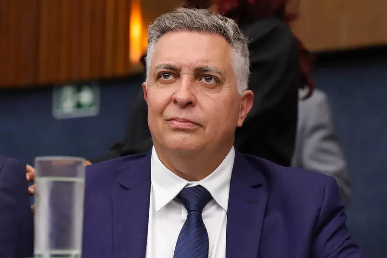 Prefeito de BH, Álvaro Damião, vai a Israel buscar modelos de segurança para a capital