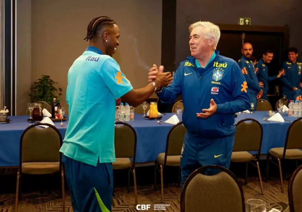 Ancelotti estreia no comando da Seleção com treino em São Paulo para duelo contra o Equador