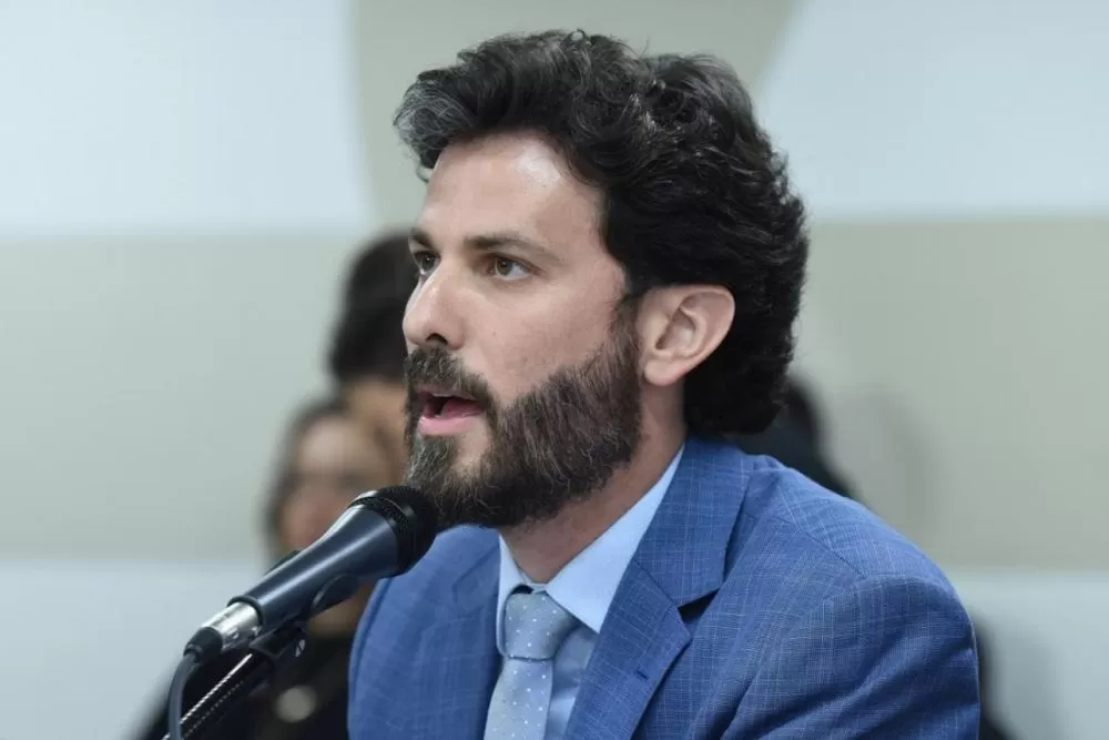 Minas projeta dívida de R$ 180 bilhões e afirma que entregará apenas ativos necessários ao Propag