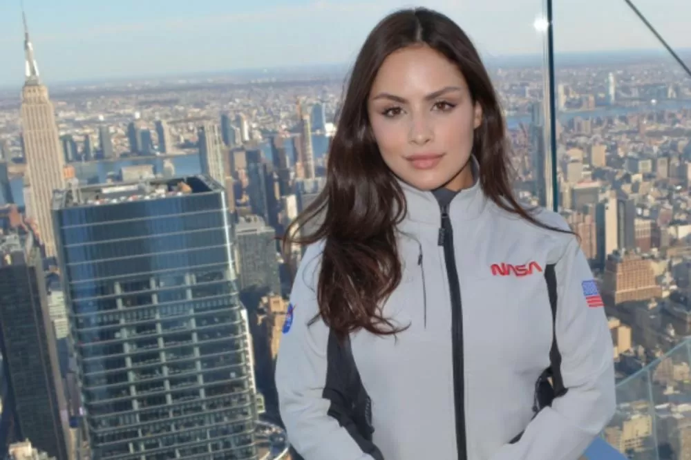 Mineira de Contagem será a primeira mulher brasileira a viajar para o espaço