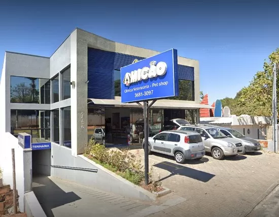 Amicão: maior petshop da cidade oferece clínica veterinária 24 horas e atendimento especializado
