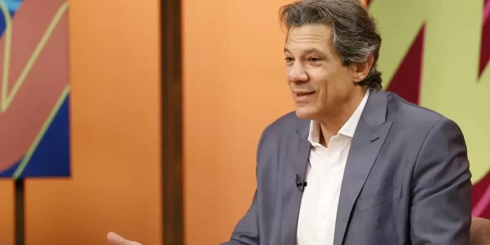 Governo prepara medida provisória para mudar IOF e elevar arrecadação