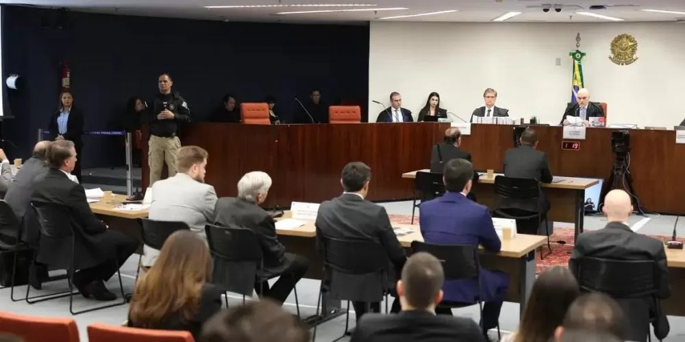 STF conclui primeiro dia de interrogatórios de réus envolvidos em tentativa de golpe