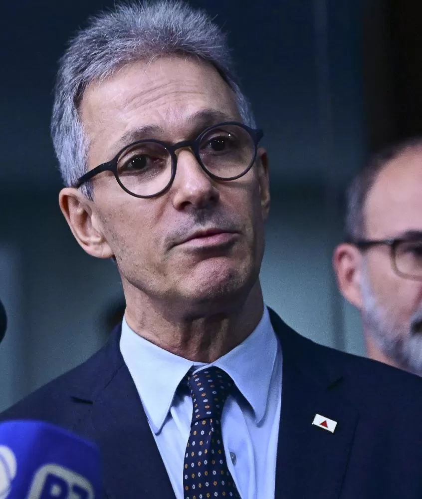 ALMG autoriza Zema a usar créditos para reduzir dívida bilionária de Minas com a União