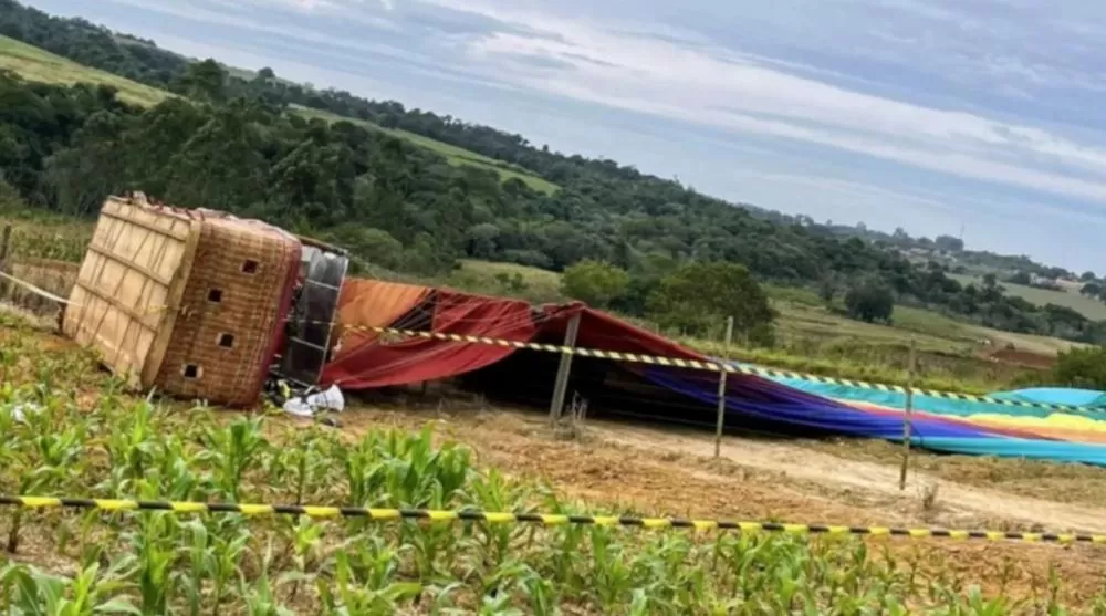 Queda de balão com 35 pessoas deixa uma mulher morta no interior de São Paulo
