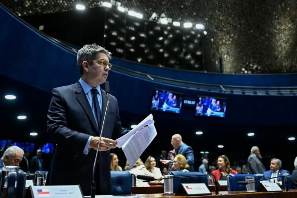 Governo prepara medida provisória para evitar aumento de R$ 197 bilhões na conta de luz