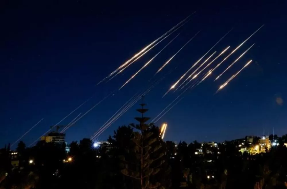Israel realiza novos ataques ao Irã, que avisa sobre resposta aos bombardeios dos EUA