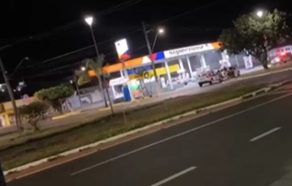 Tiroteio em posto de combustíveis deixa cinco mortos em Minas Gerais 