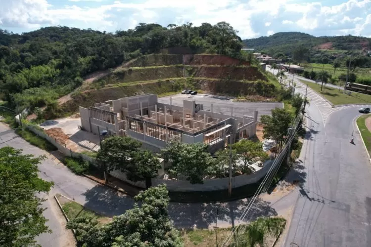 Obra de construção do Mercado Municipal de Santa Luzia avança e tem previsão de conclusão para o mês de dezembro