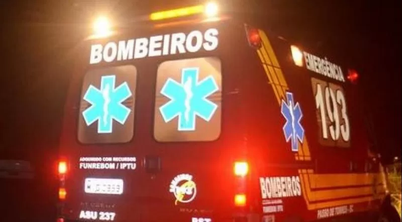 Incêndio destrói 43 veículos em pátio da Prefeitura de Santa Luzia, na Grande BH