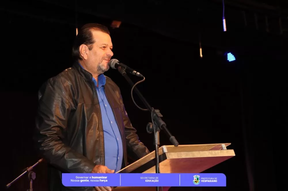 Prefeitura de Vespasiano certifica 152 alunos em formatura dos cursos da UAITEC