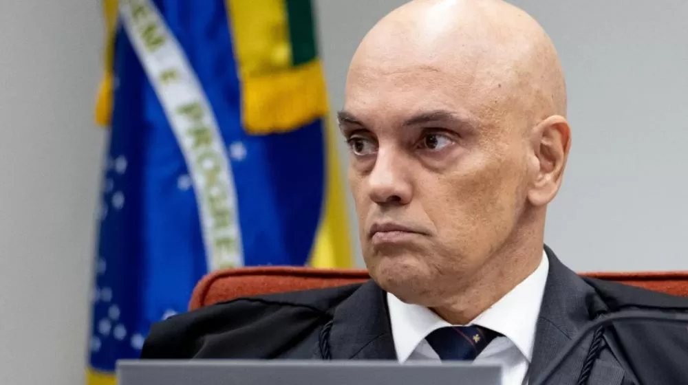 Moraes mantém decreto que eleva IOF, mas exclui cobrança sobre risco sacado