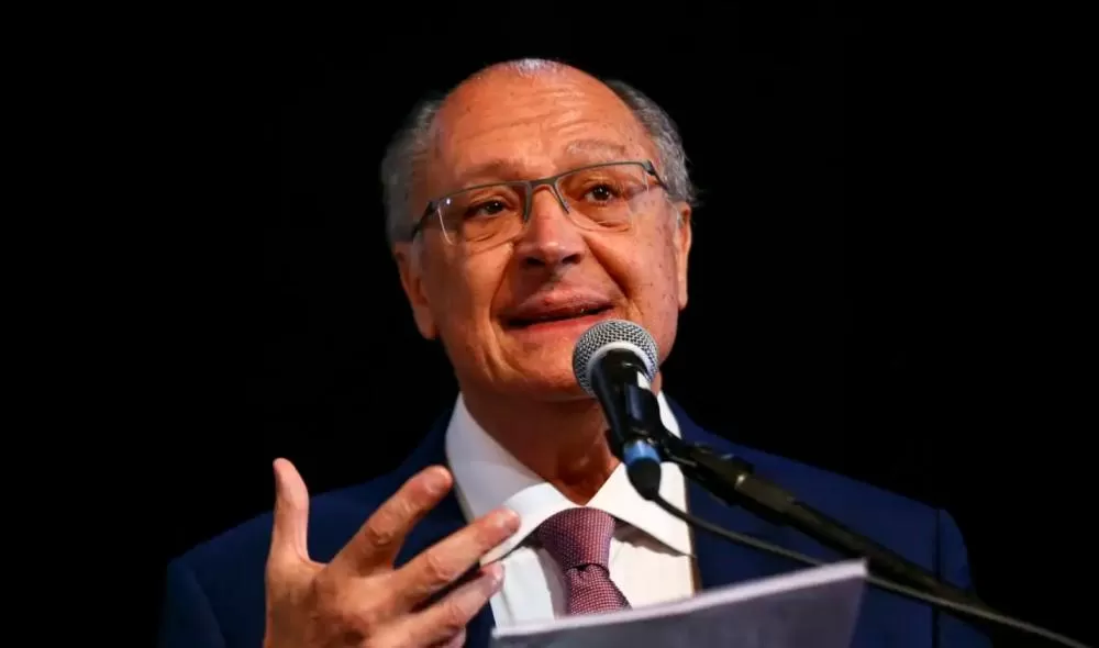 Governo federal prepara plano de contingência contra tarifaço dos EUA e aposta no diálogo