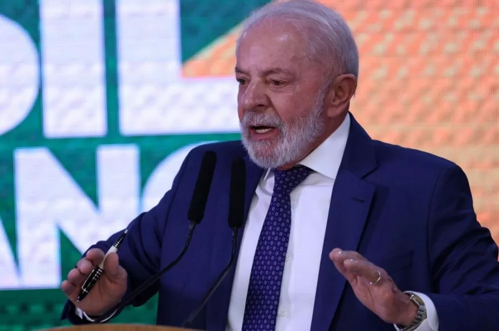 Lula rebate Trump: “O Brasil é bom, só não vai andar de joelhos para o governo americano”