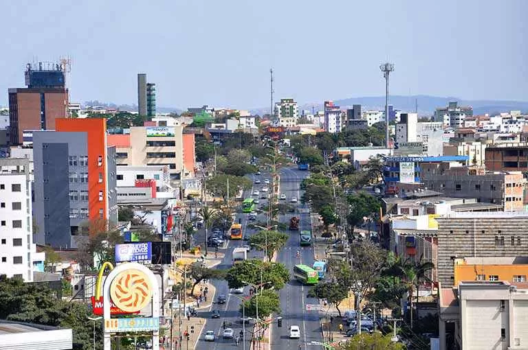 Contagem investe R$ 1,5 bilhão em obras de mobilidade urbana para 2026