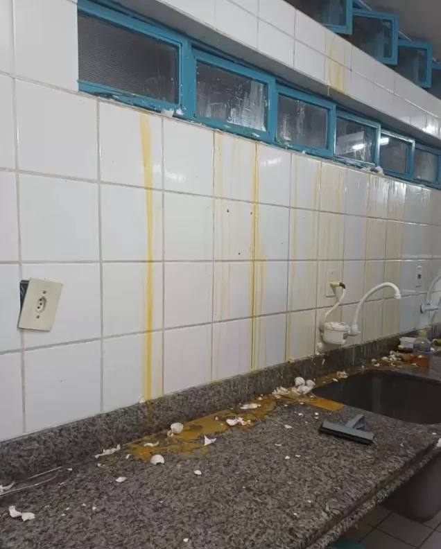 Creche em Sete Lagoas sofre vandalismo e registra danos significativos