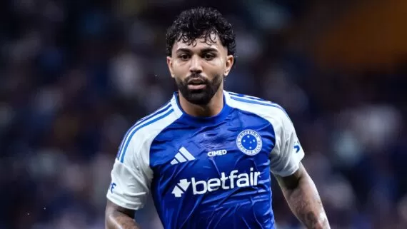Gabigol atrai olhares de clubes da Arábia Saudita e Catar