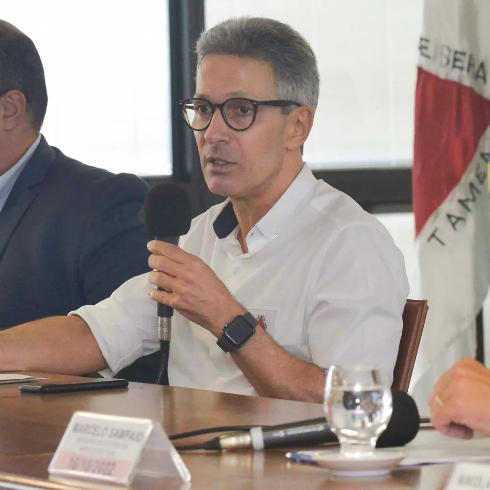 Minas Gerais paga R$ 426 milhões da dívida com a União