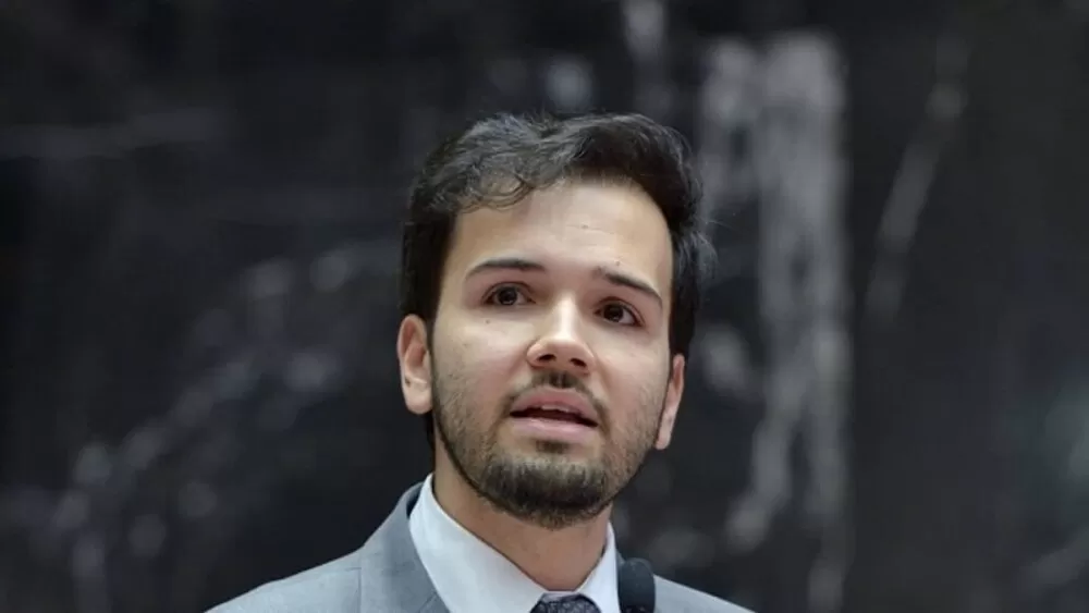 Tadeu Leite anuncia avanço de PEC para venda da Copasa sem consulta popular