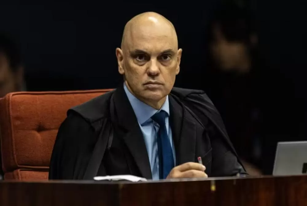 Moraes pede ampliação e STF marca sessão extra no julgamento de Bolsonaro