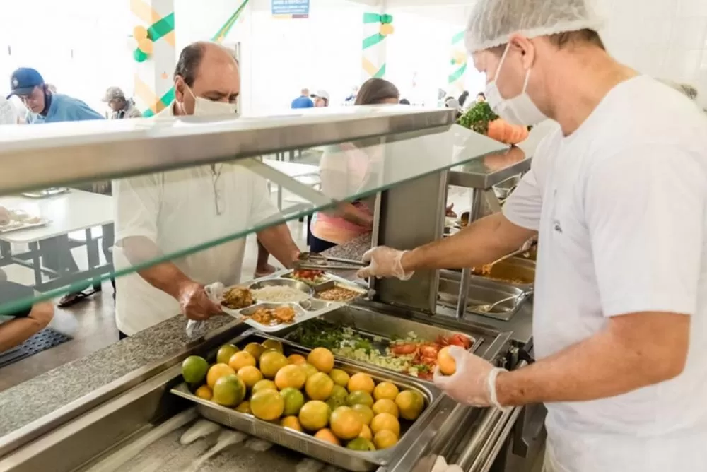 Preço do almoço sobe para parte dos usuários dos restaurantes populares de Contagem