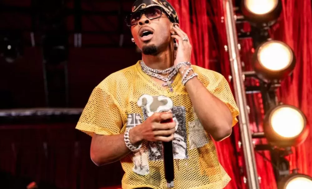 Corpo esquartejado é localizado em carro registrado em nome do cantor D4vd