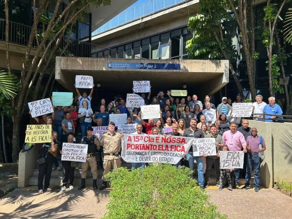 Moradores do Céu Azul, em BH, pedem permanência da 15ª Companhia do 49º Batalhão da PM no bairro