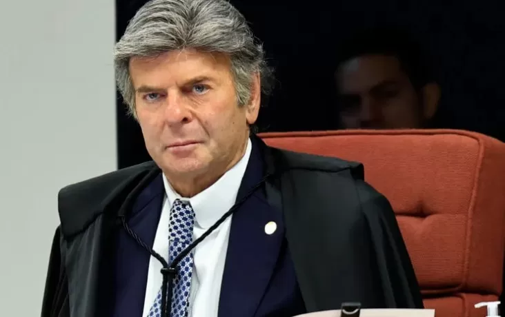 Fux questiona competência do STF e defende anulação do julgamento de Bolsonaro