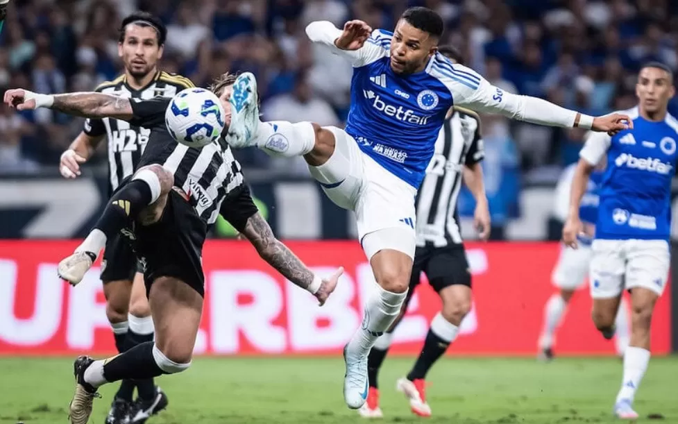 Cruzeiro e Atlético decidem no Mineirão vaga na semifinal da Copa do Brasil
