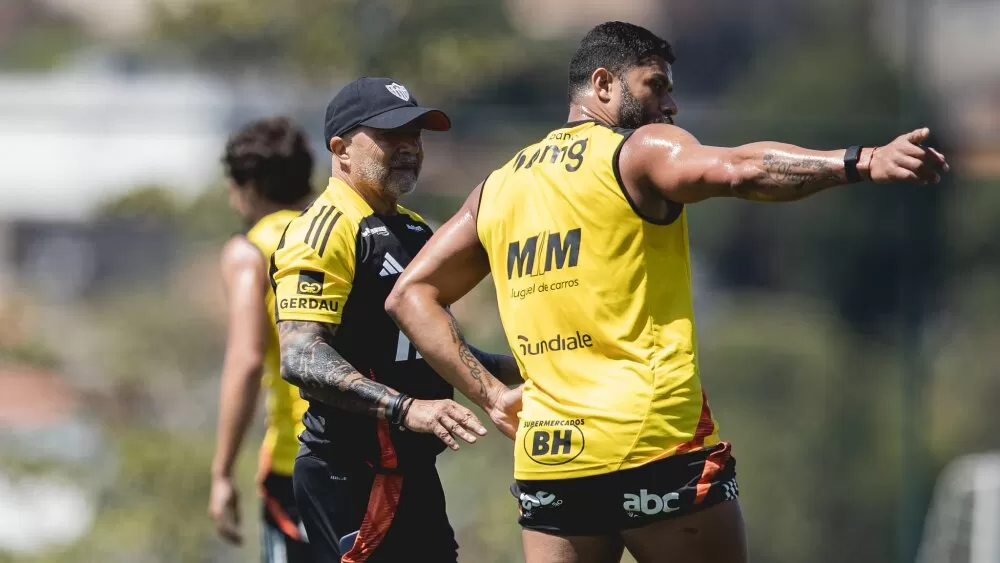 Hulk confia em recuperação do Atlético sob comando de Sampaoli