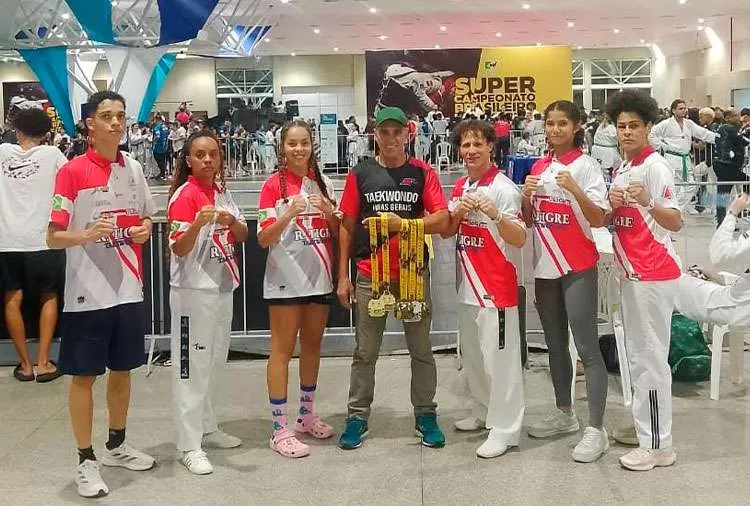 Atletas de Sete Lagoas se destacam no Super Campeonato Brasileiro de Taekwondo