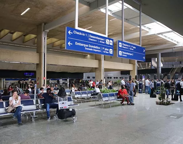 Aeroporto de Confins bate recorde histórico de voos internacionais em julho