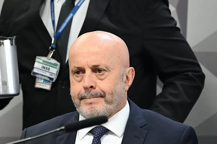 Careca do INSS” promete entregar documentos à PF para sustentar sua defesa