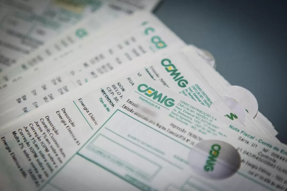 Aneel define bandeira vermelha patamar 1 nas contas de luz em outubro