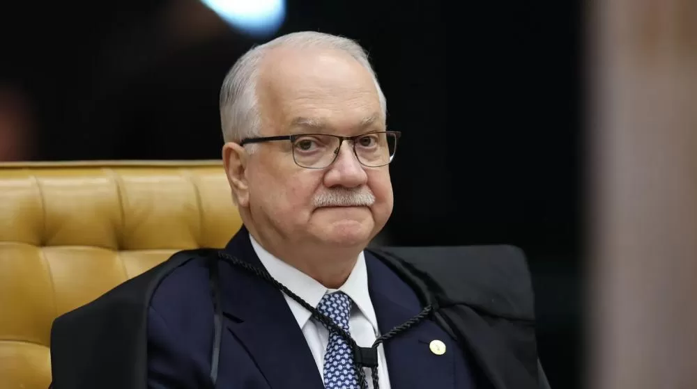 Edson Fachin assume presidência do STF com mandato até 2027
