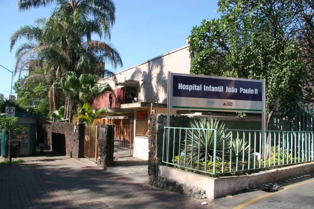 Mãe é presa em BH após ferir enfermeira com agulha contaminada por HIV em hospital infantil